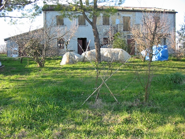 Country house property Fossombrone 