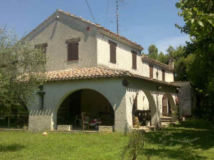 Country house property Fano 